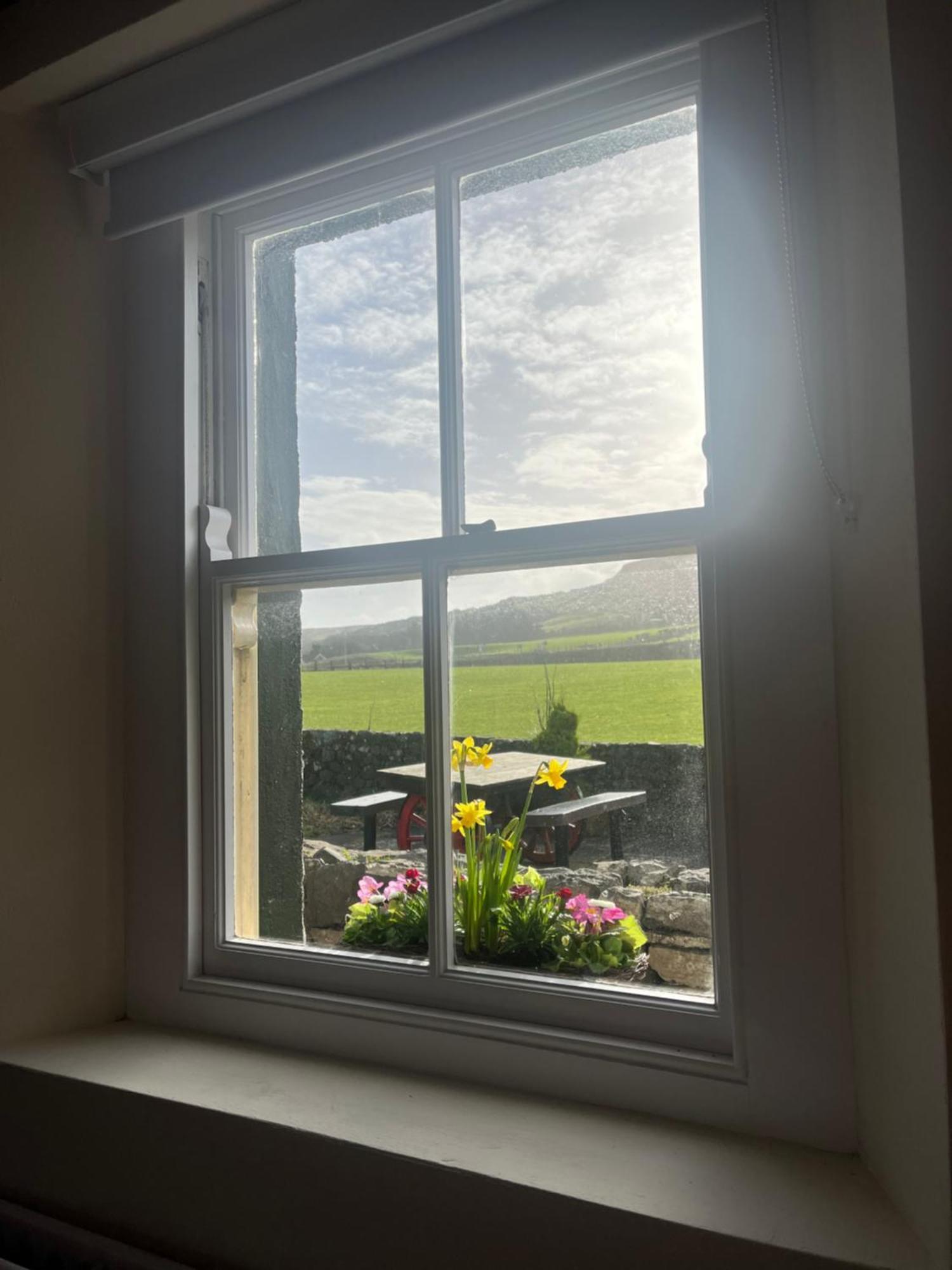 Dunnaglea Cottage, บาลลินทอย ภายนอก รูปภาพ