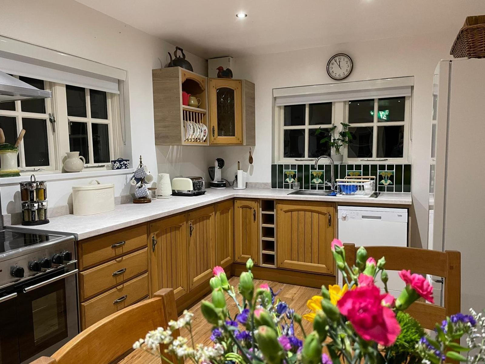 Dunnaglea Cottage, บาลลินทอย ภายนอก รูปภาพ
